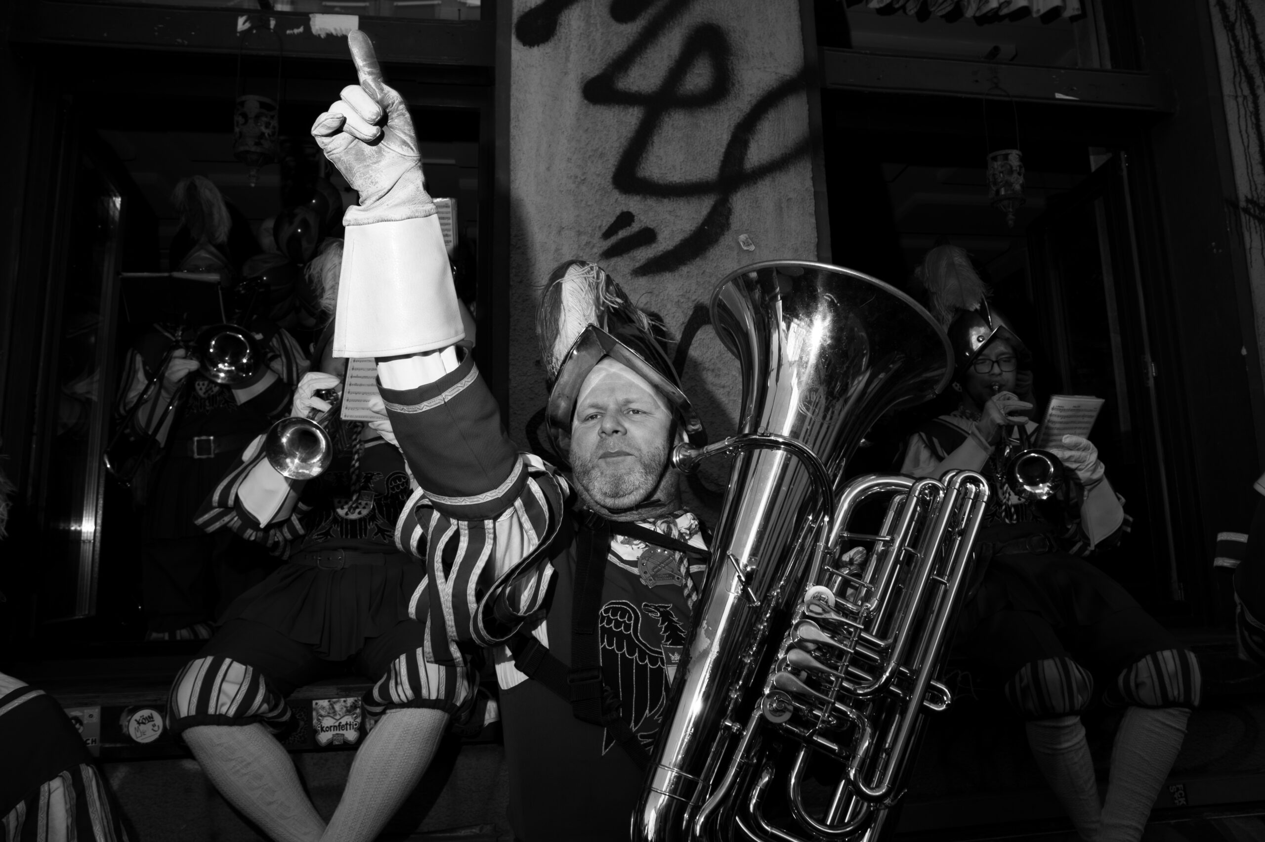 Karneval NIK 3625 Scaled